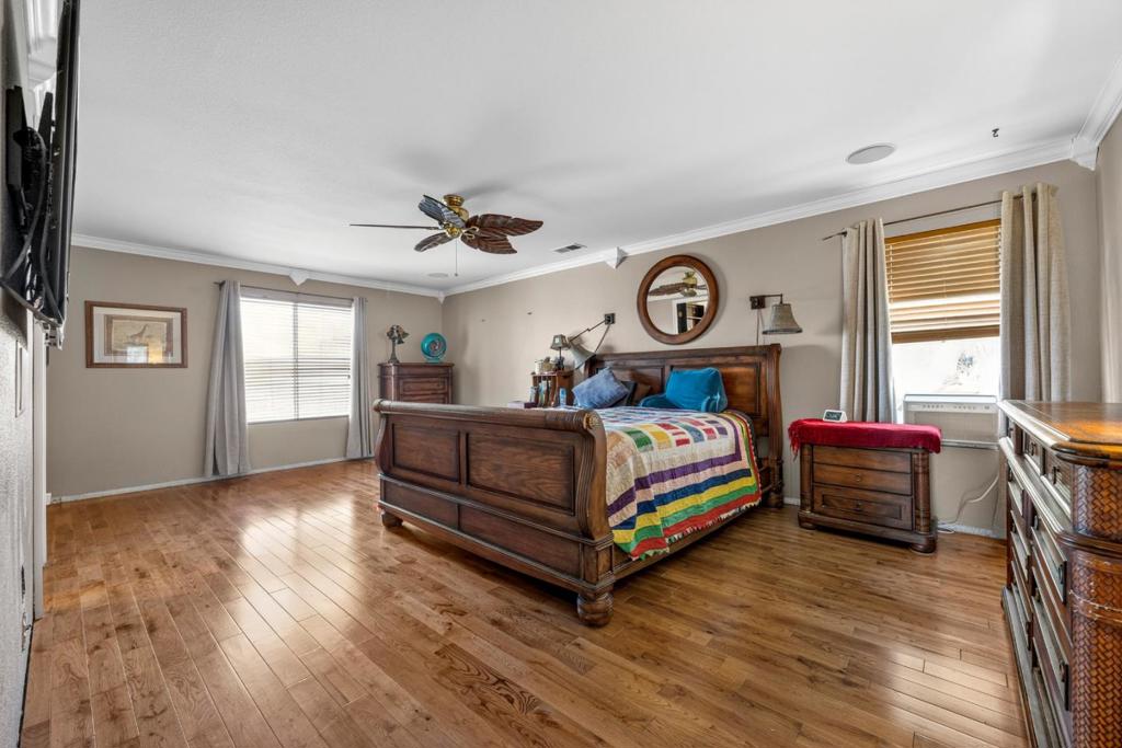 main property photo 60