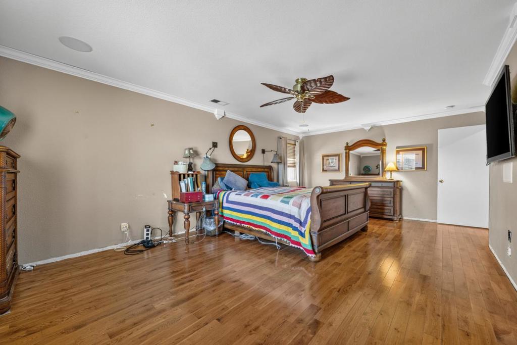 main property photo 62