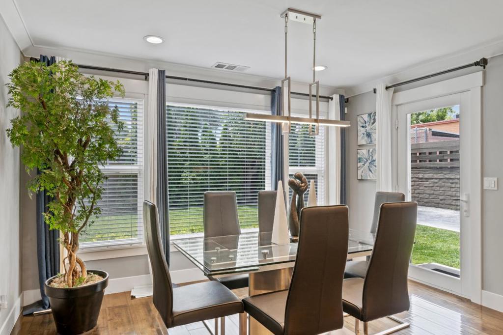 main property photo 128
