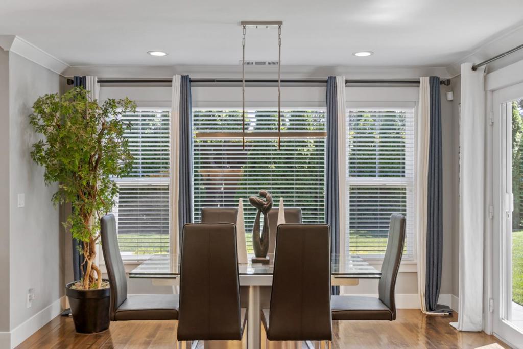 main property photo 66