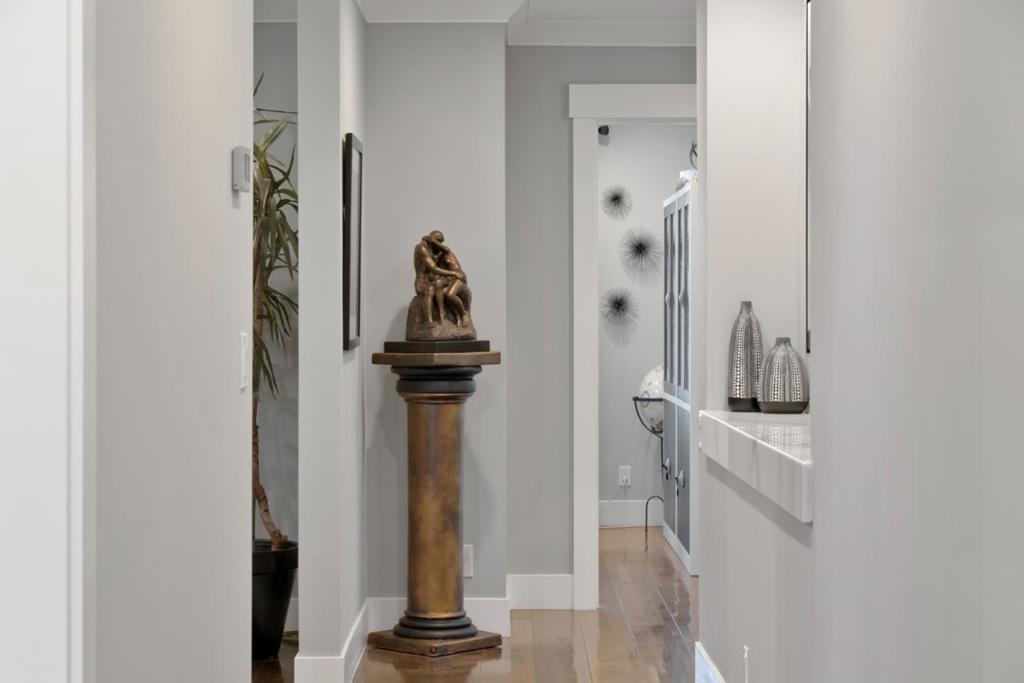 main property photo 89