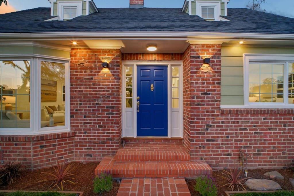 main property photo 58