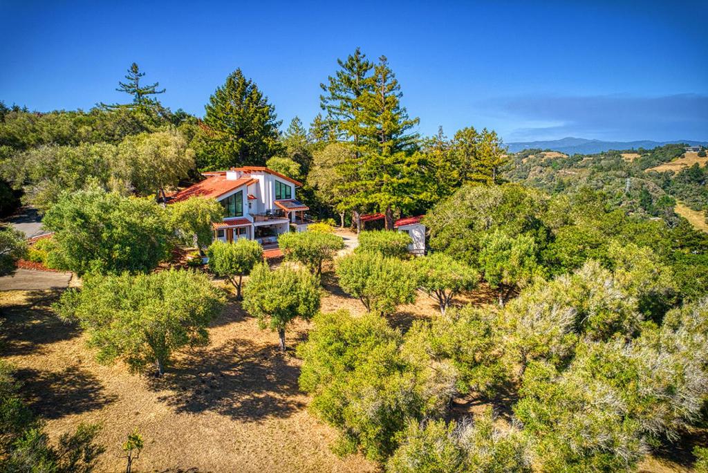 main property photo 83