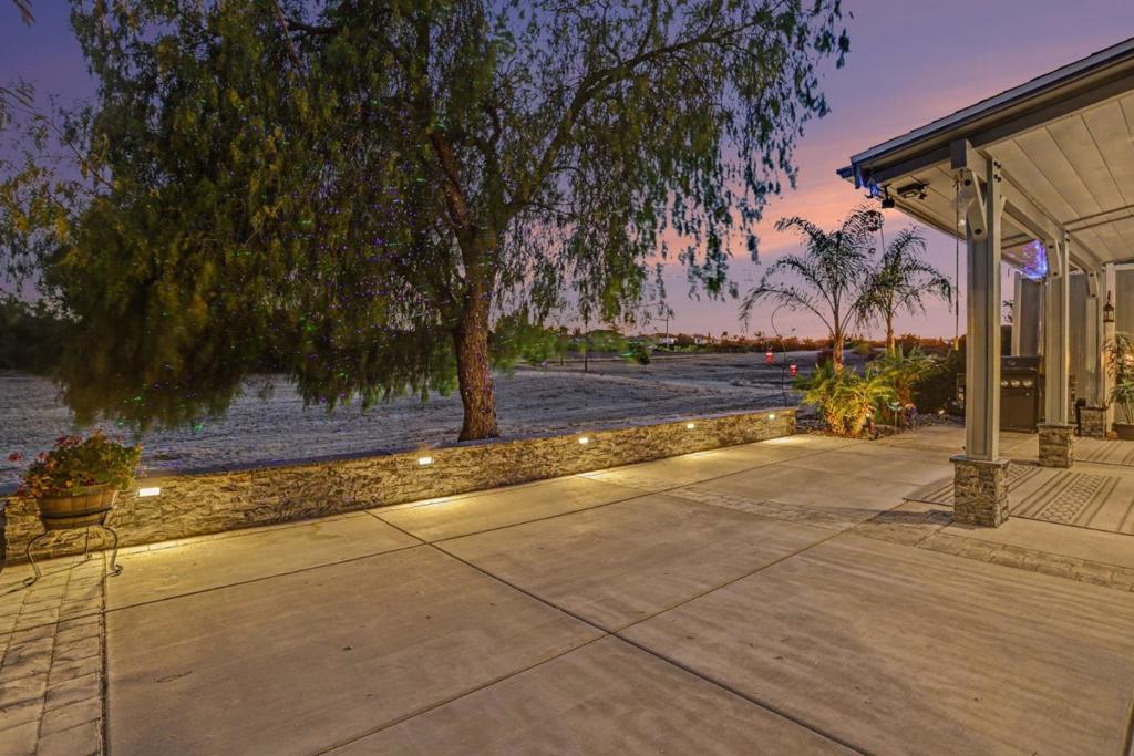 main property photo 36
