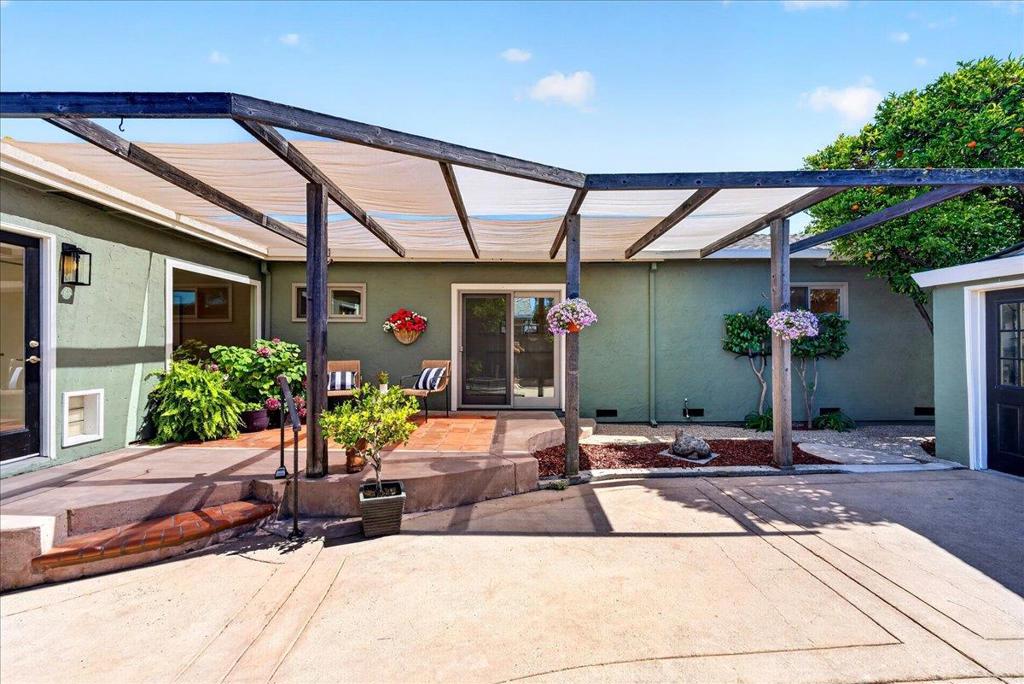 main property photo 54