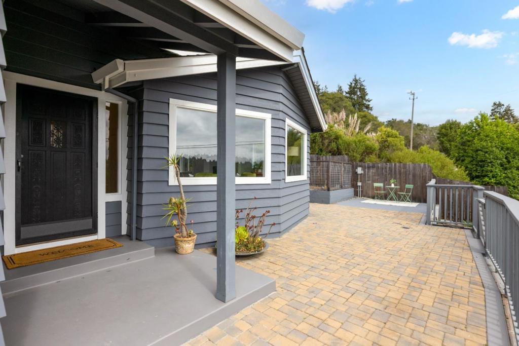 main property photo 56