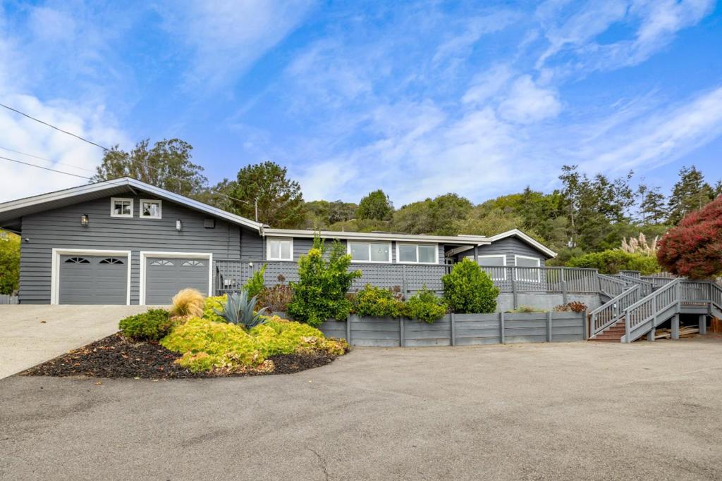 main property photo 61