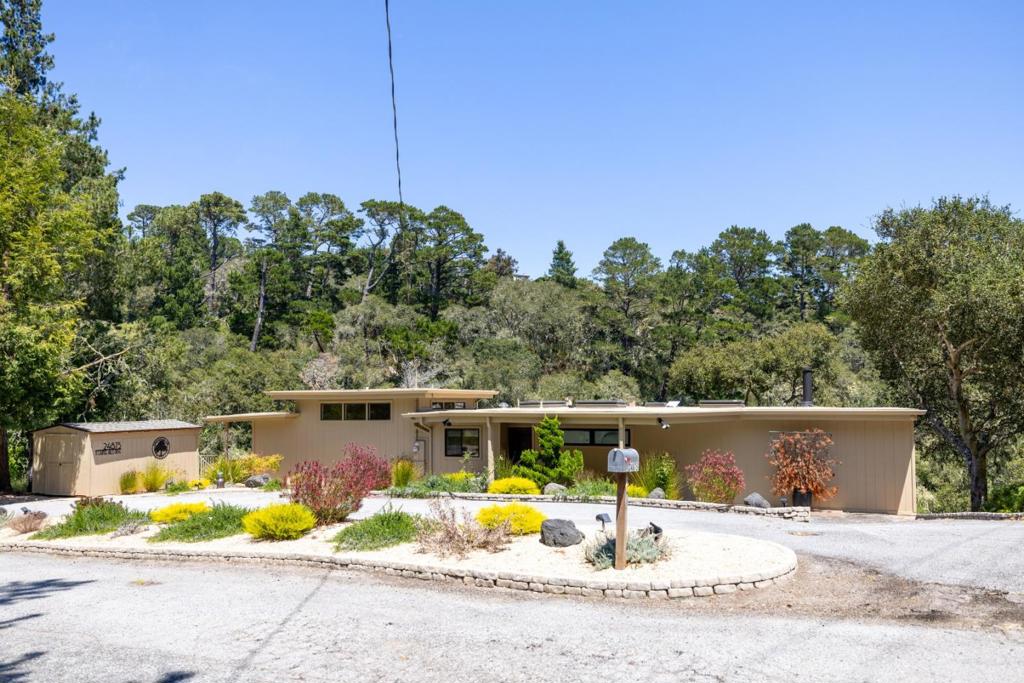 main property photo 57