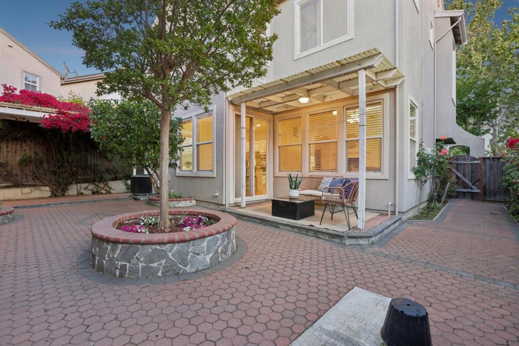 main property photo 81