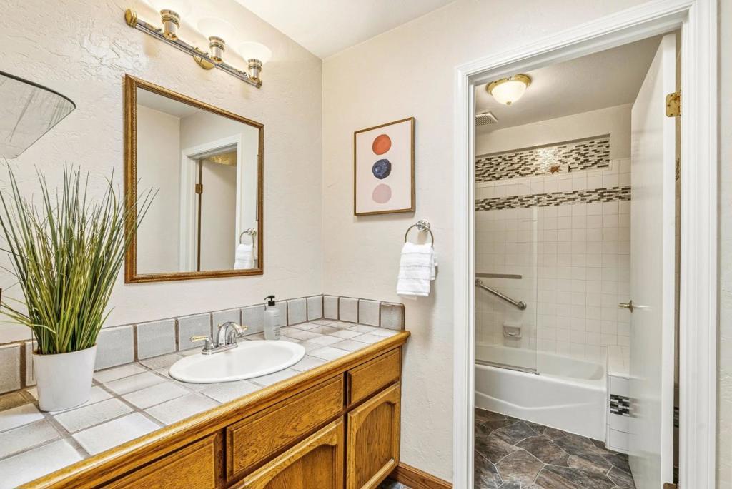 main property photo 65