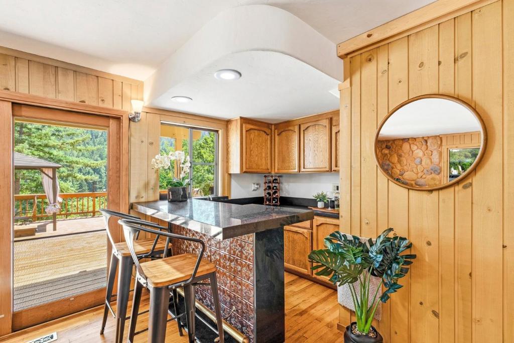 main property photo 86