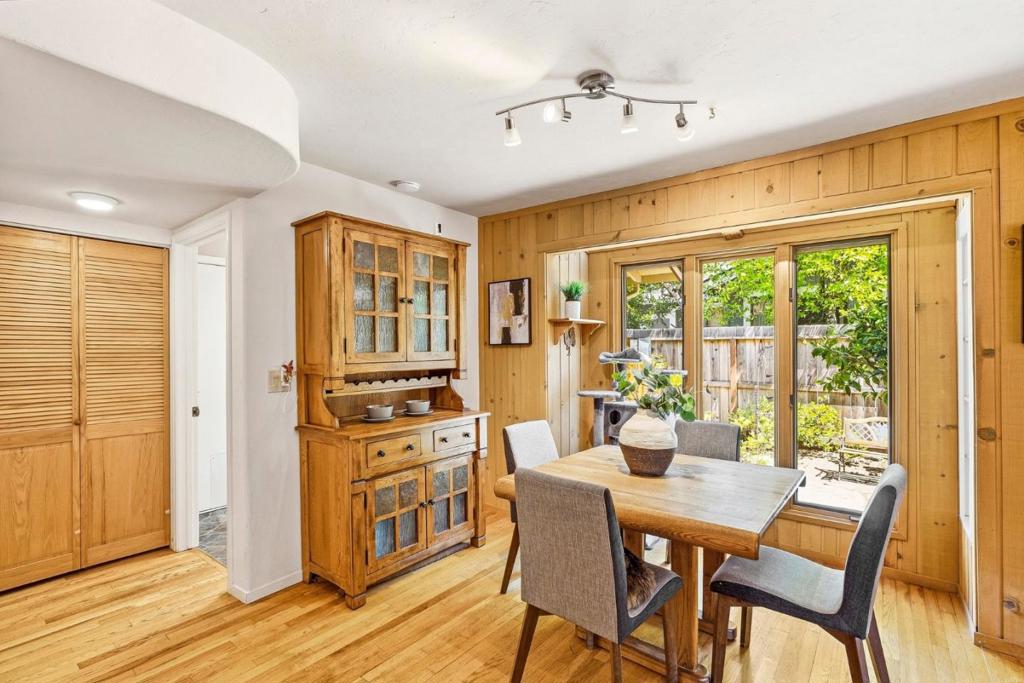 main property photo 96