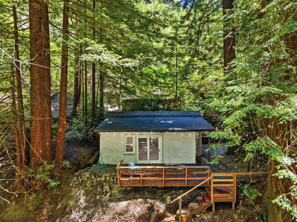 main property photo 59