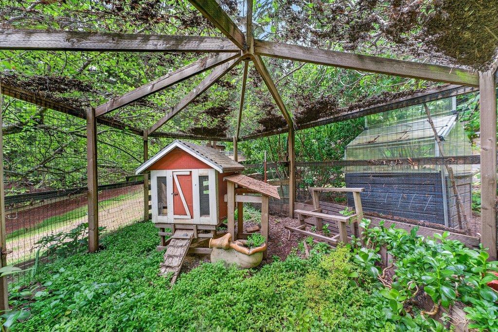 main property photo 51