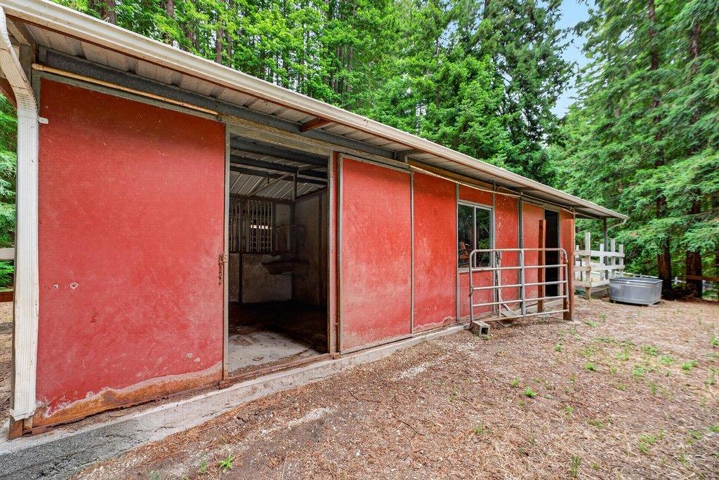 main property photo 54