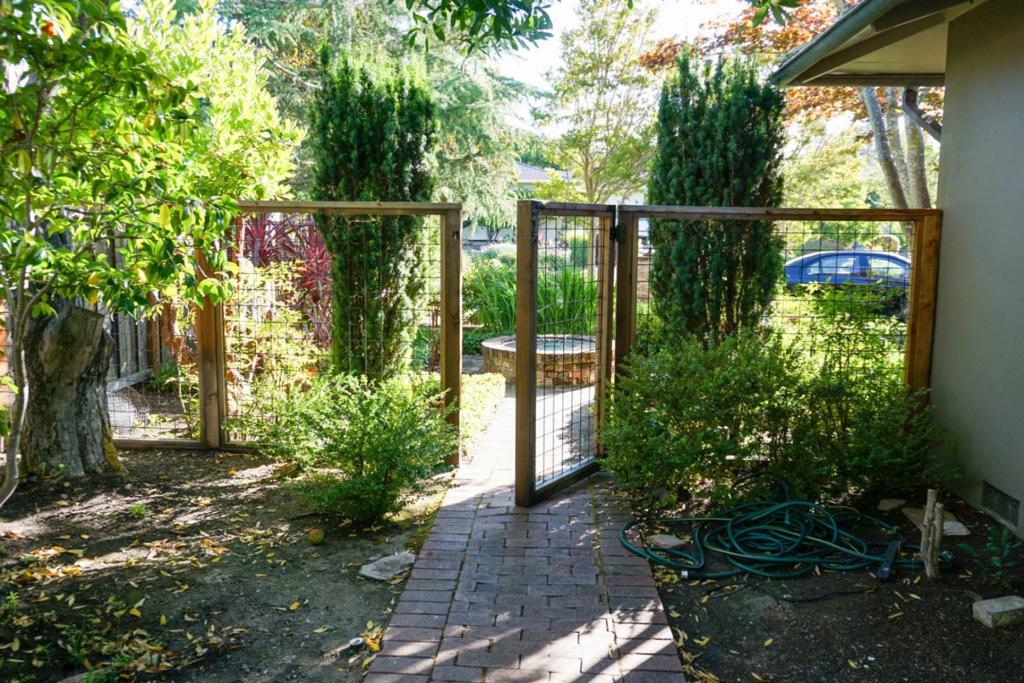 main property photo 62