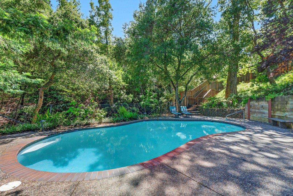 main property photo 57