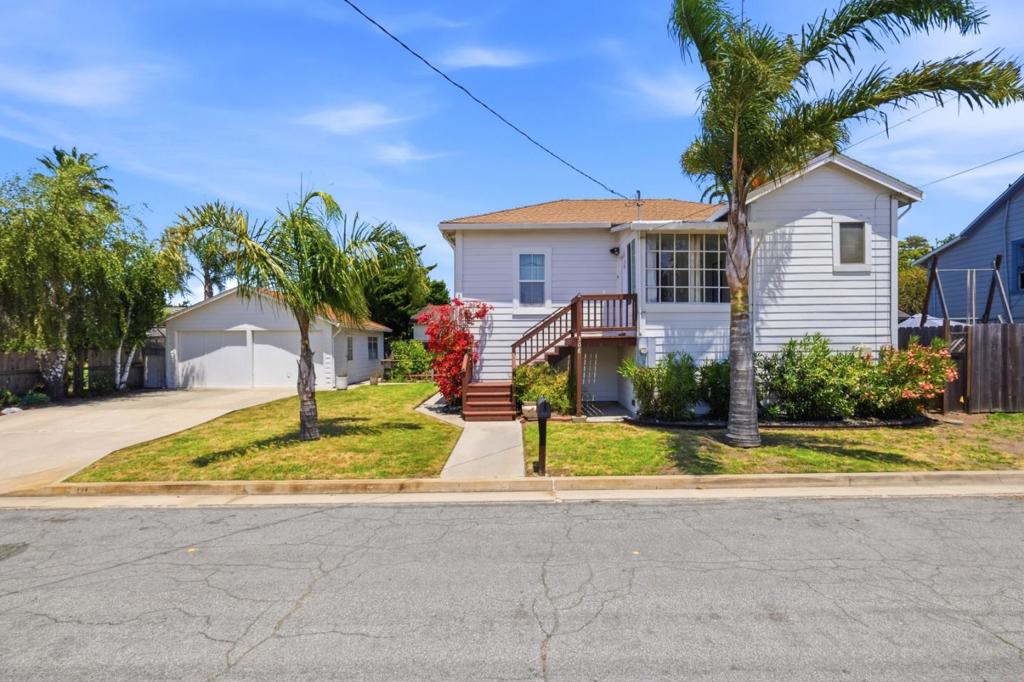 main property photo 22