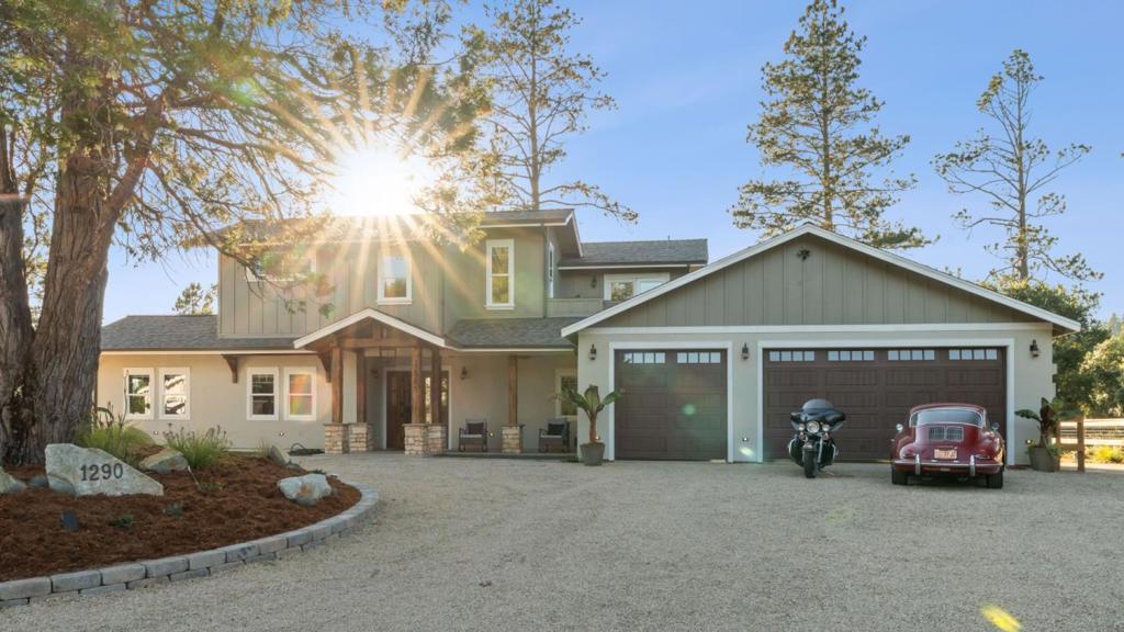 main property photo 51