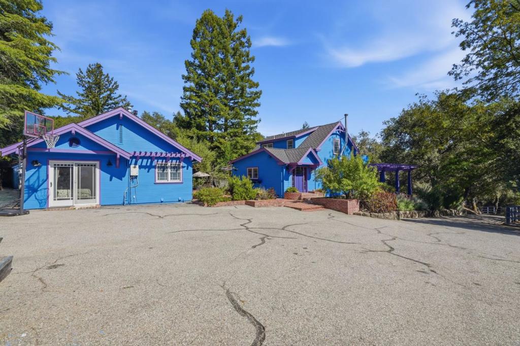 main property photo 42