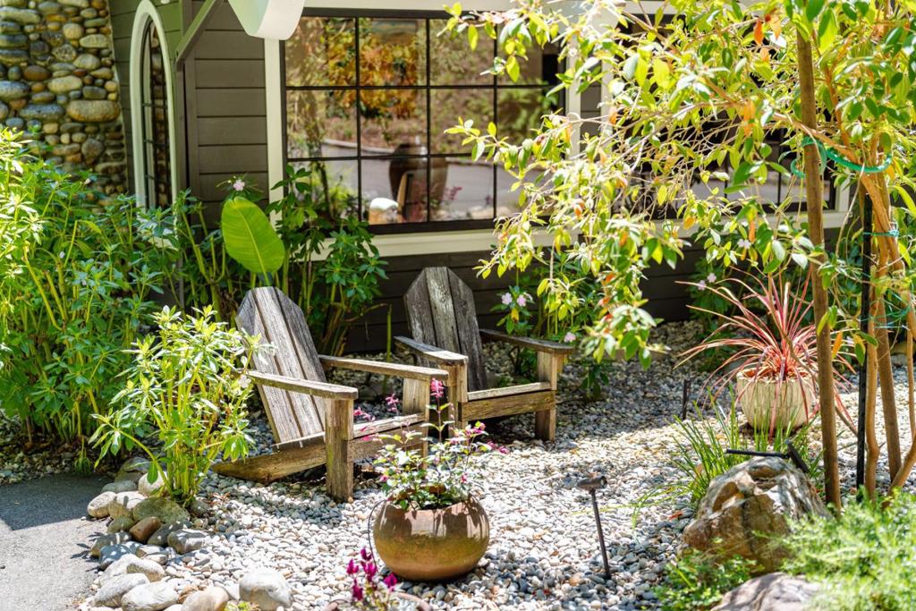 main property photo 83