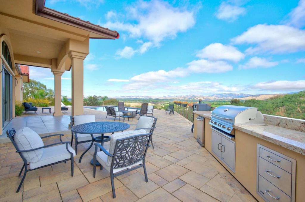 main property photo 80