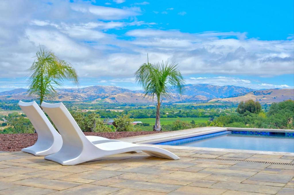 main property photo 84