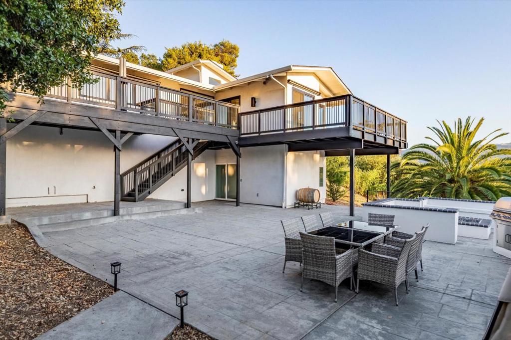 main property photo 61