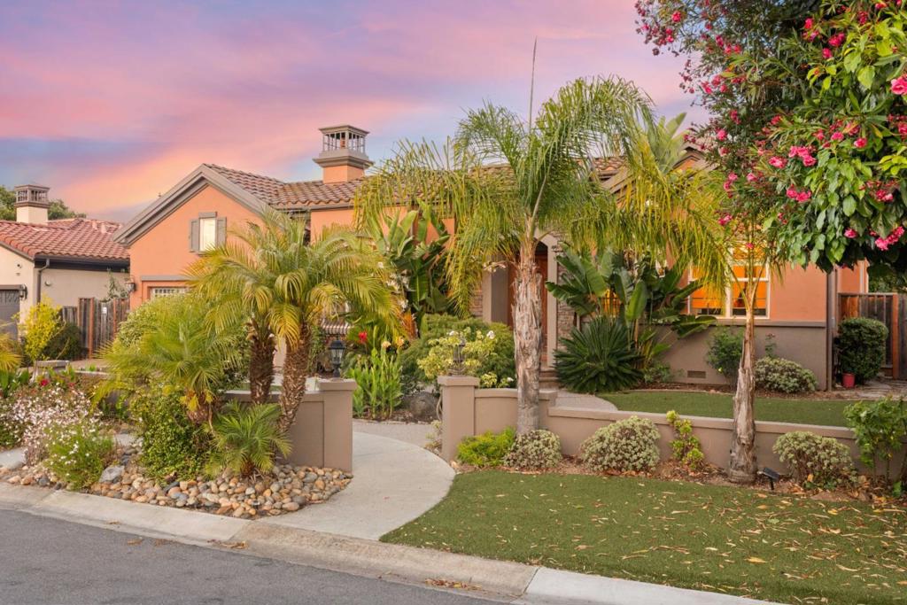 main property photo 53