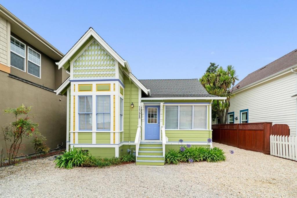 main property photo 2