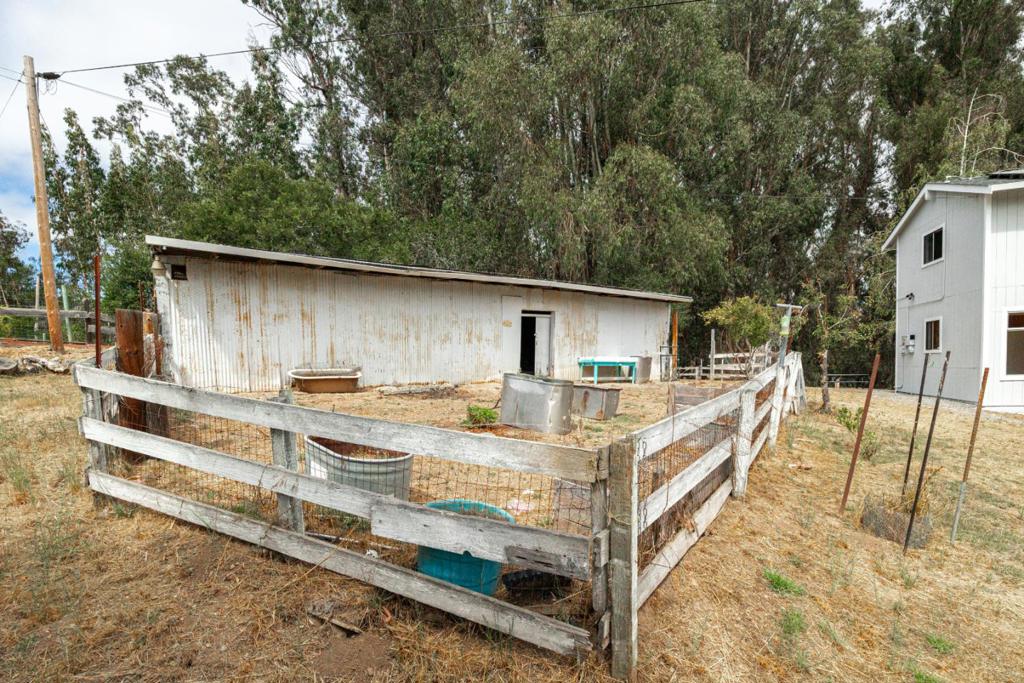 main property photo 48