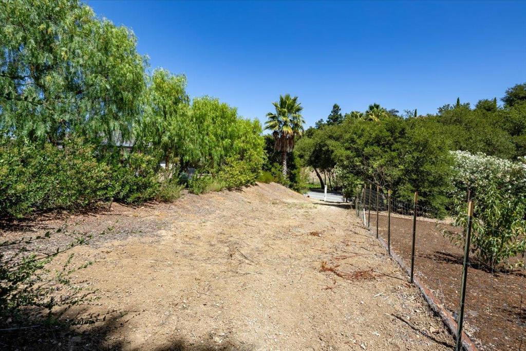main property photo 47