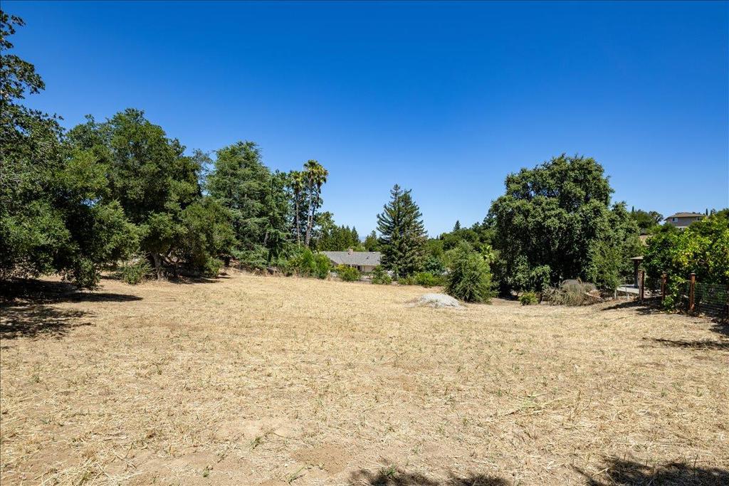 main property photo 54