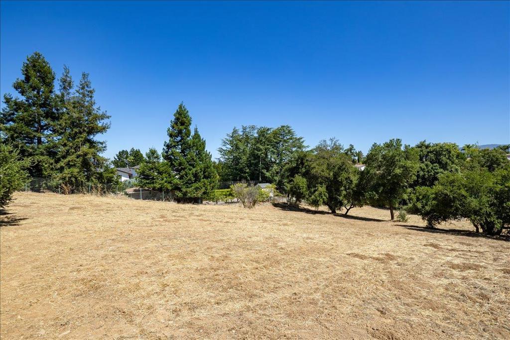 main property photo 58
