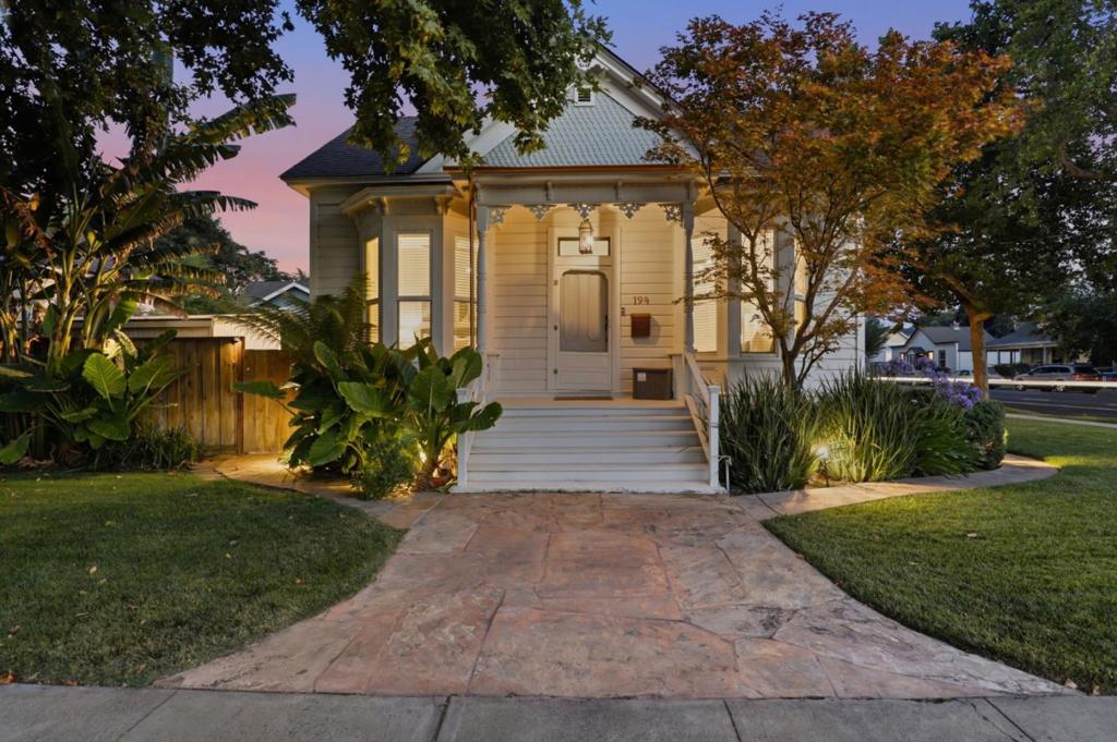 main property photo 42