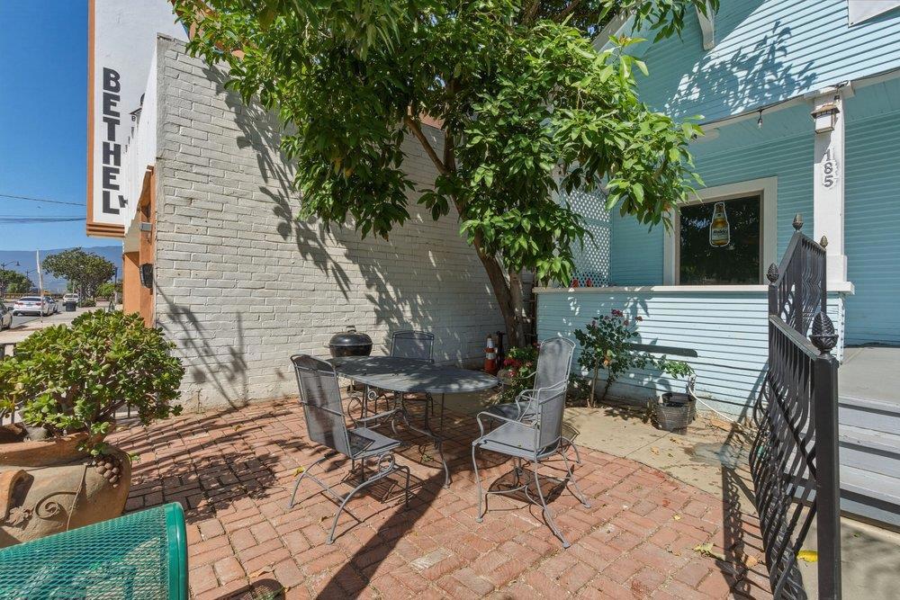 main property photo 15