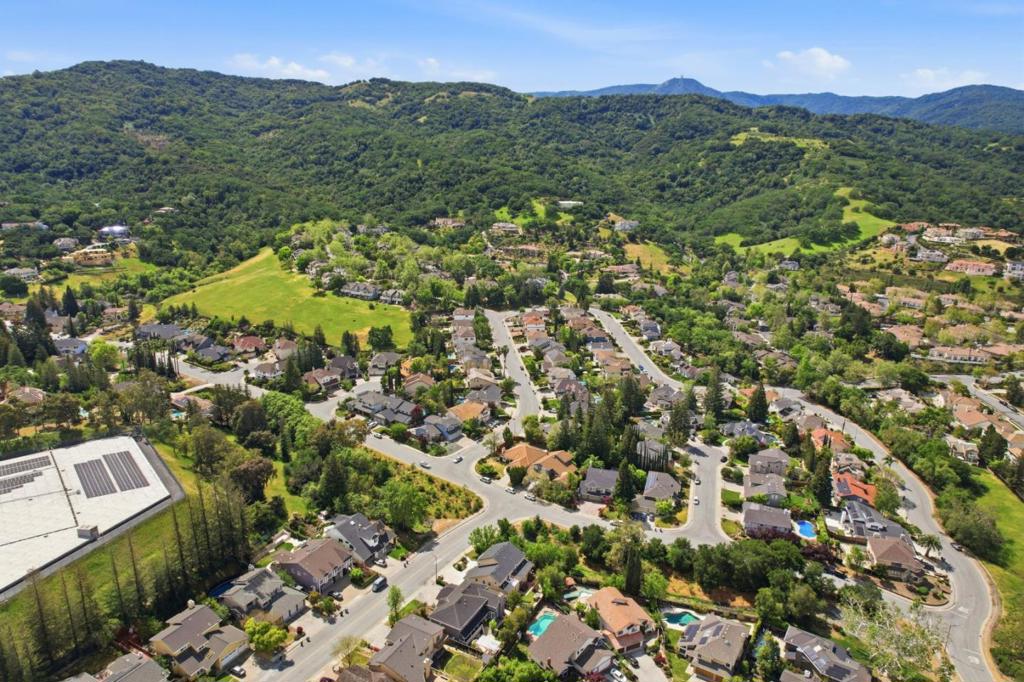 main property photo 63