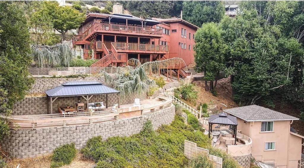 main property photo 57