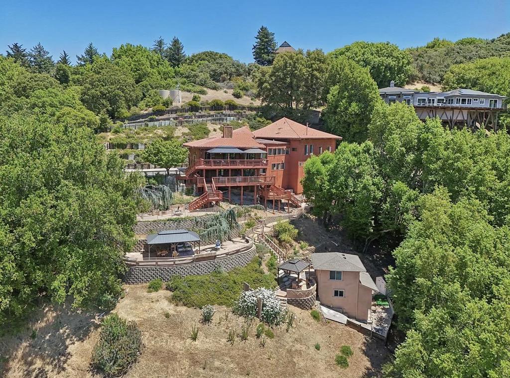 main property photo 66