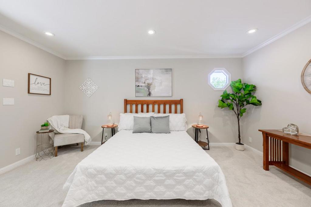main property photo 64