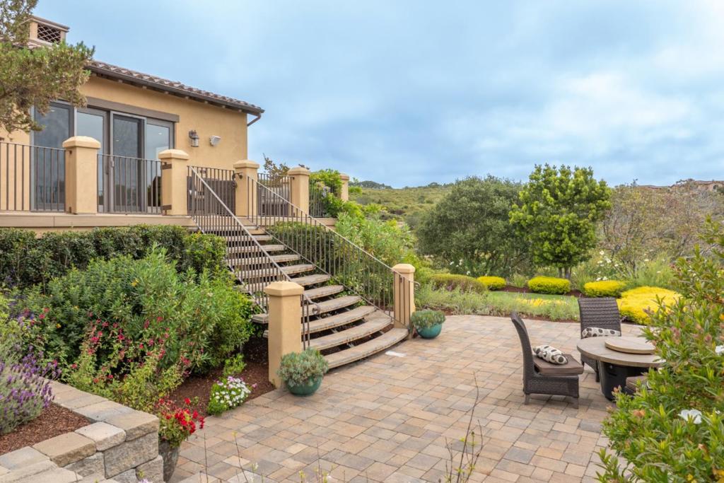 main property photo 58