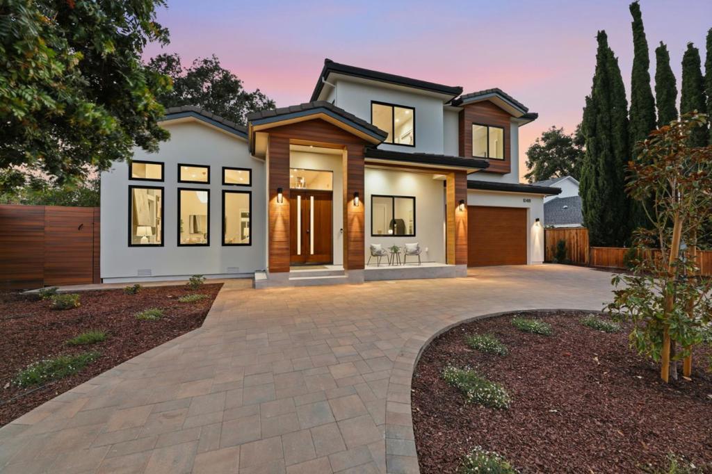main property photo 78