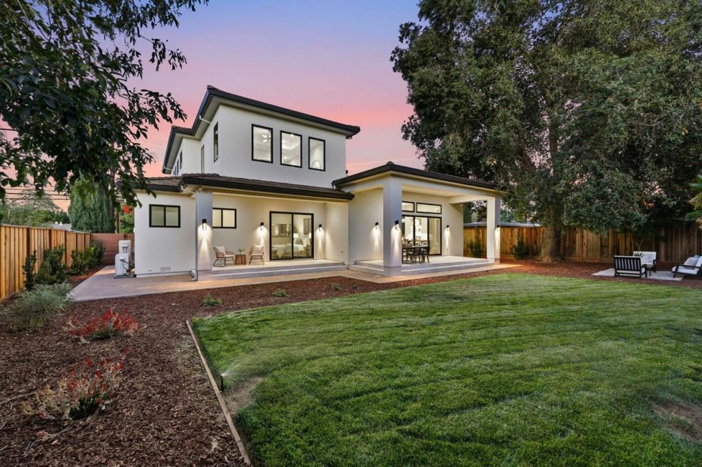 main property photo 79