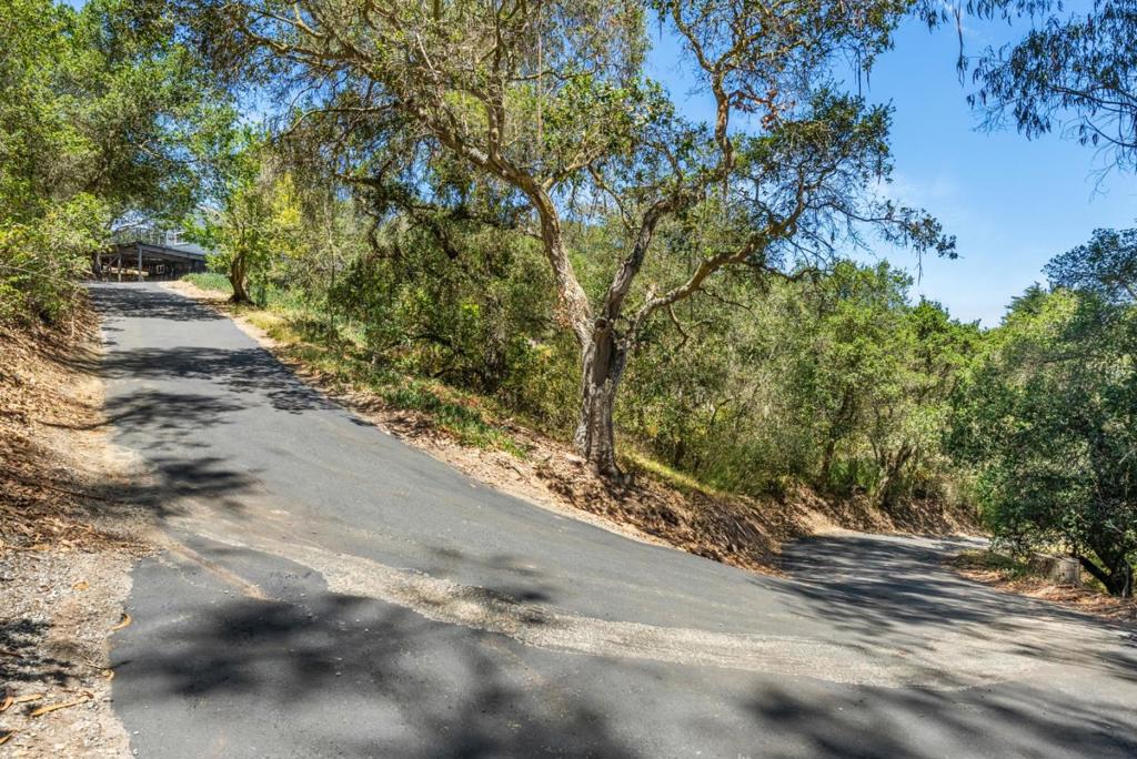 main property photo 49