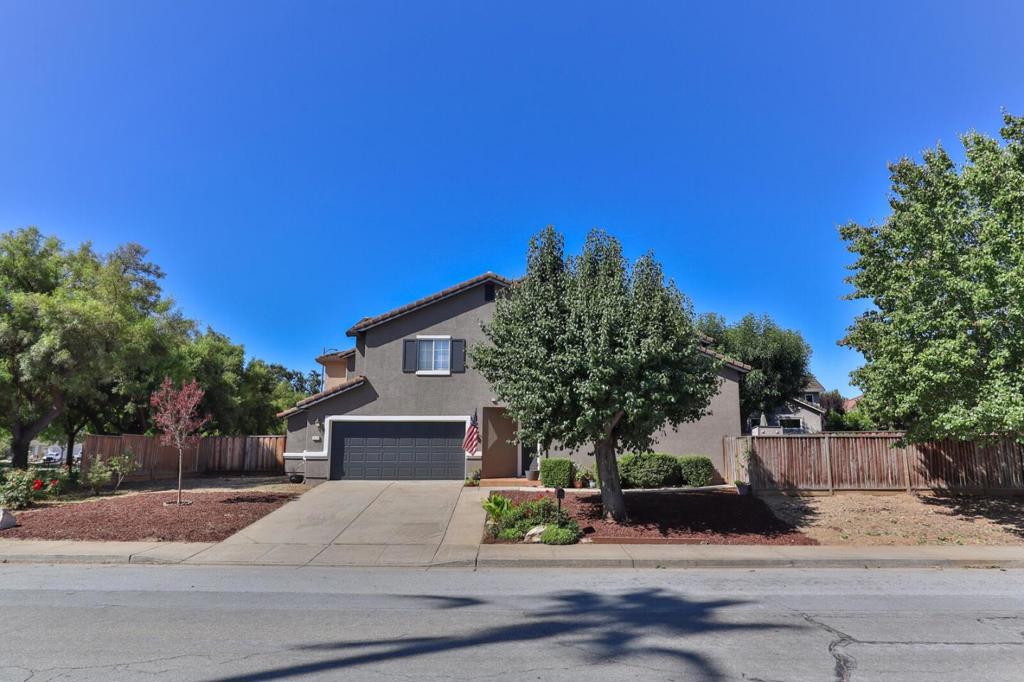 main property photo 56