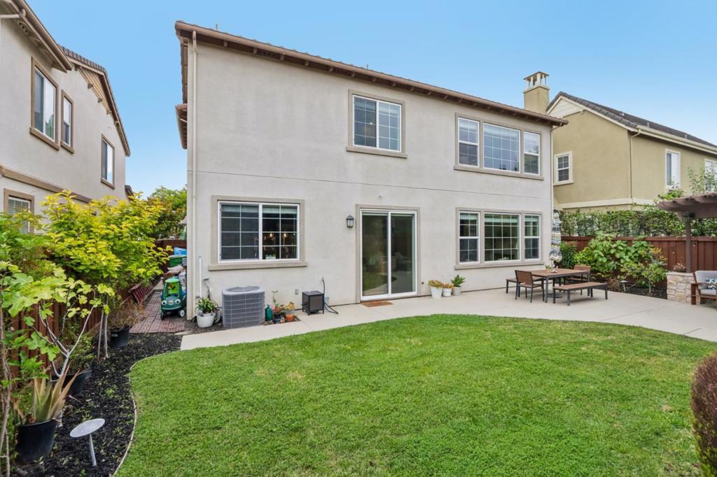 main property photo 59