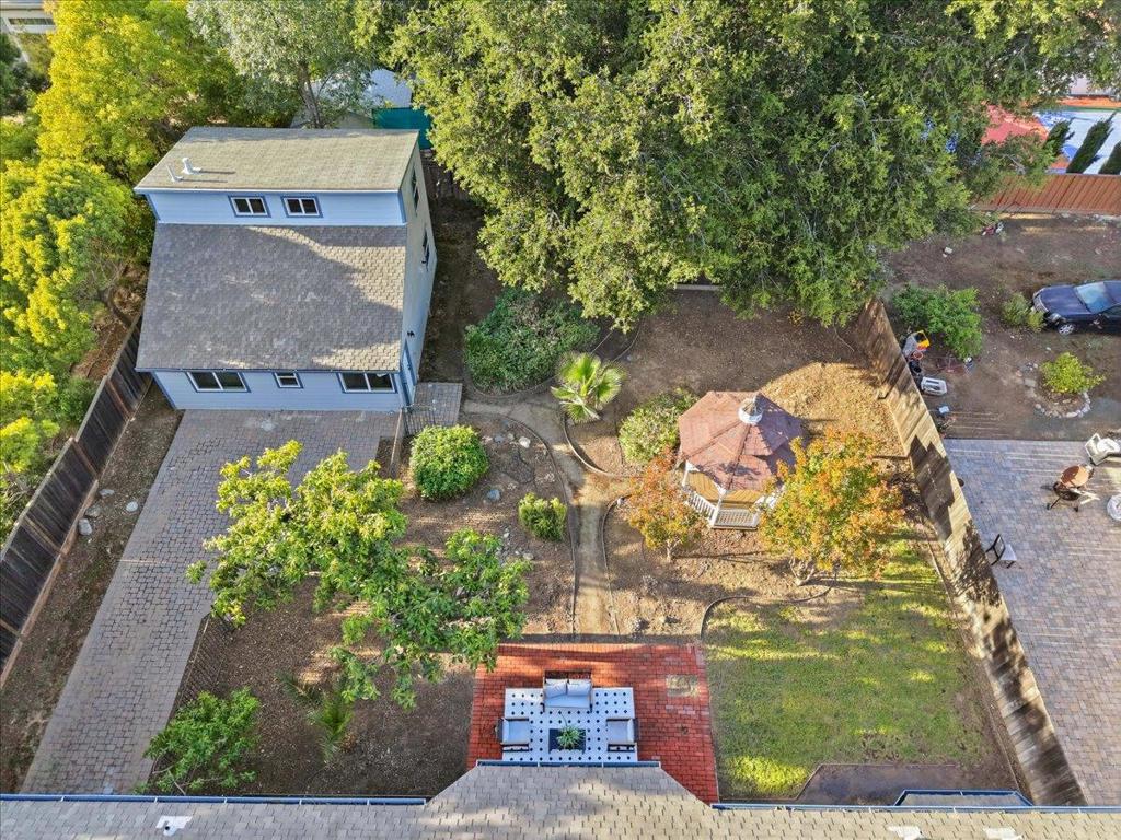 main property photo 84