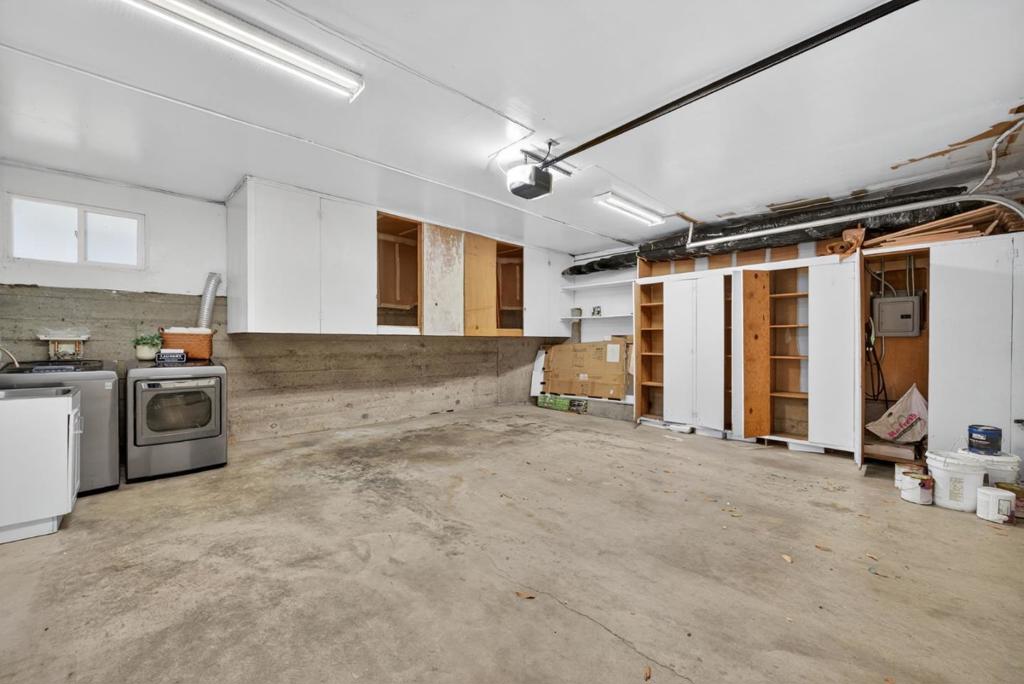 main property photo 60