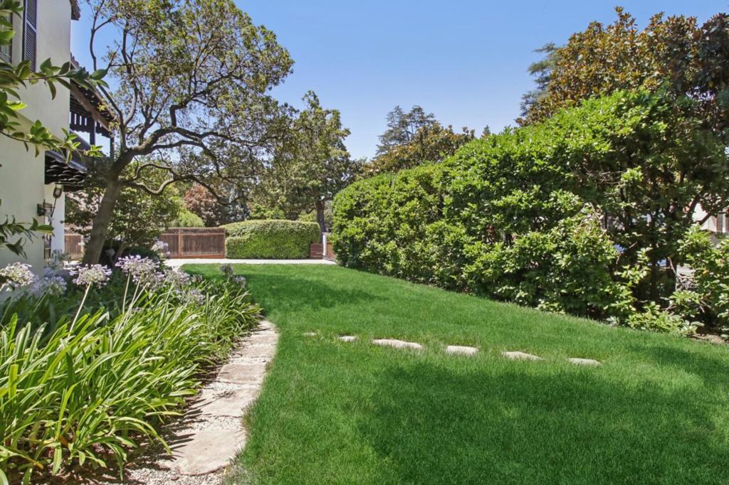 main property photo 63
