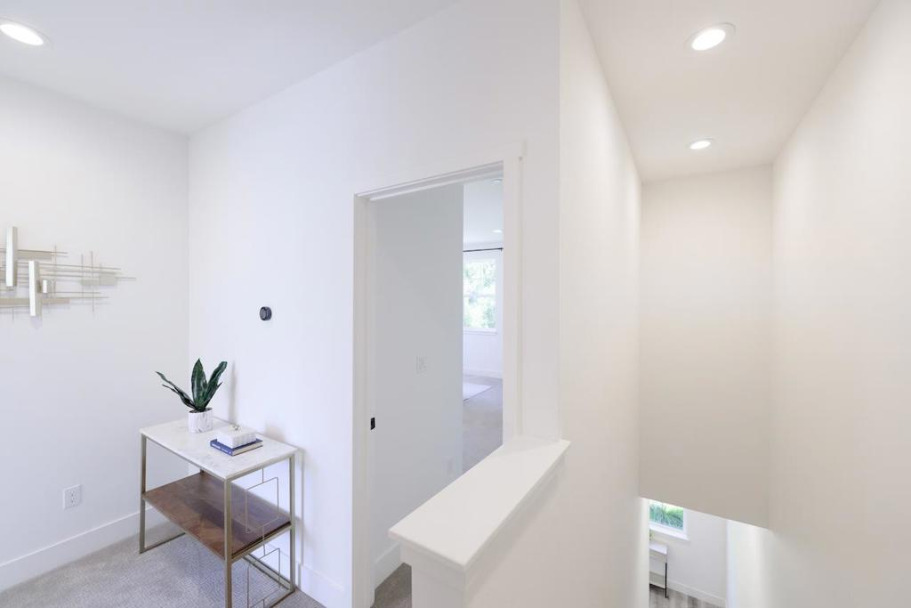 main property photo 67